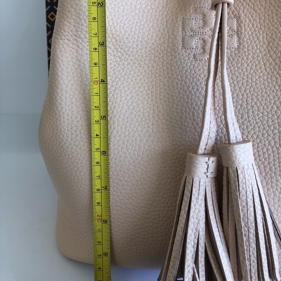 NWT Tory Burch Thea bucket bag - Picture 6 of 8
